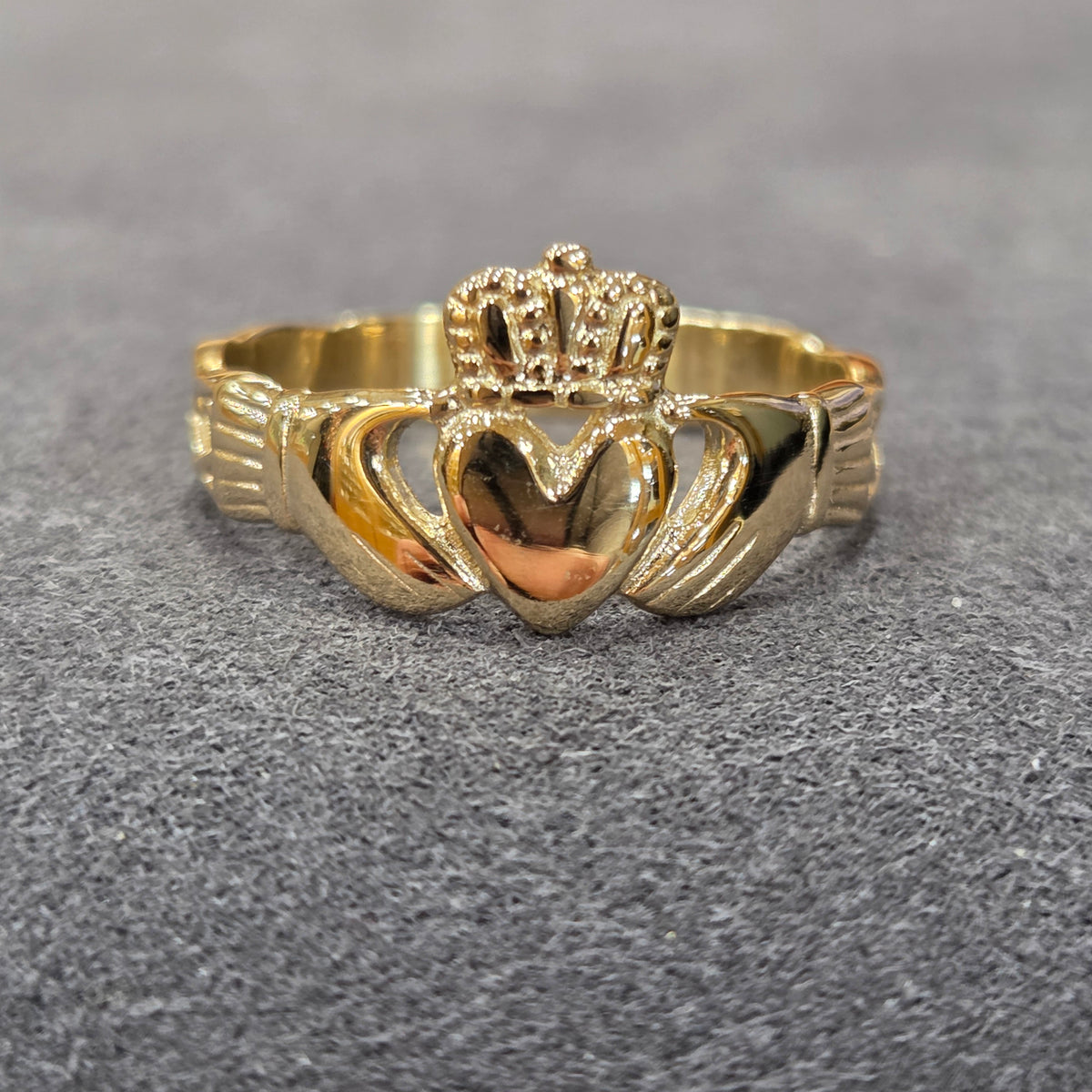 9ct Gold Claddagh Ring – Lauren May Jewellery