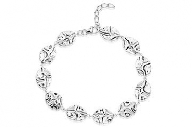 Silver oval textured bracelet